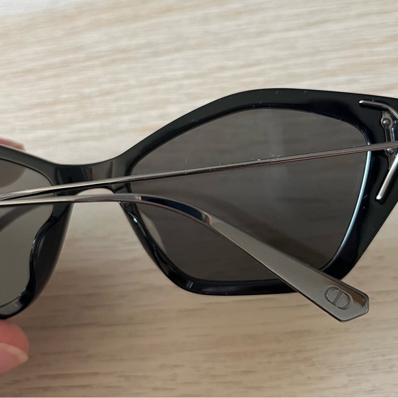 DIOR SUNGLASSES : MISS DIOR S1UC_12B0 - Picture 12 of 13